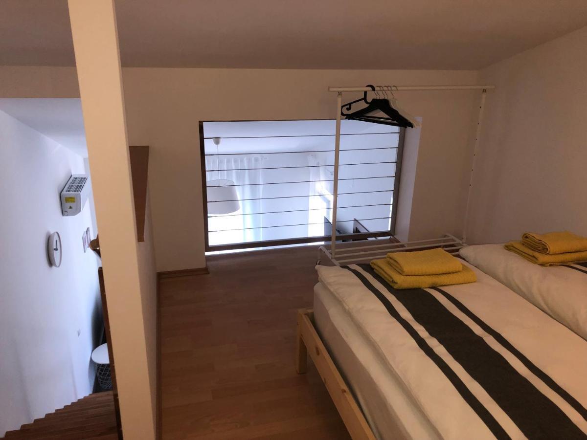 Apartmani Gavran Sukosan Exterior photo